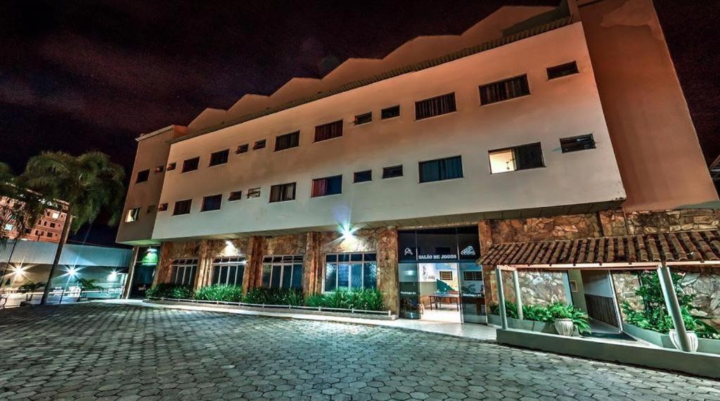 Hotel Santiago Lindóia Eksteriør billede